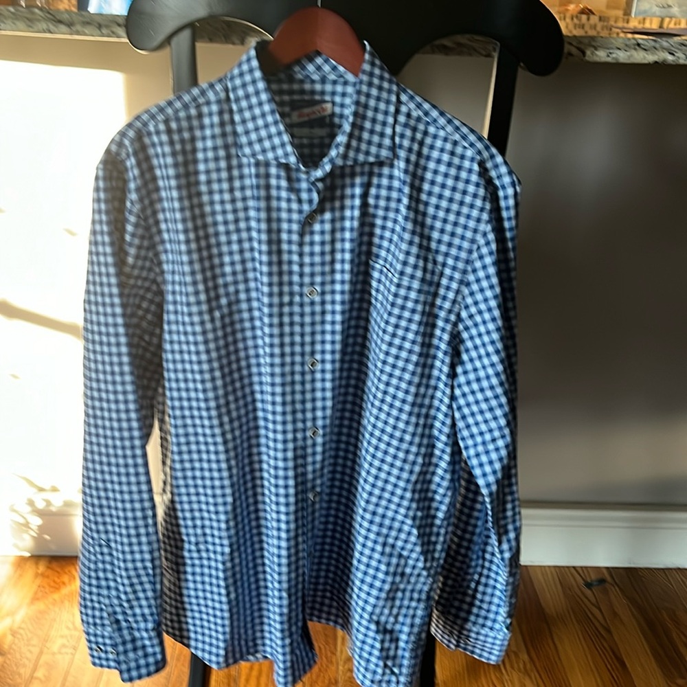 Johnnie-O (Hangin’ Out) button shirt